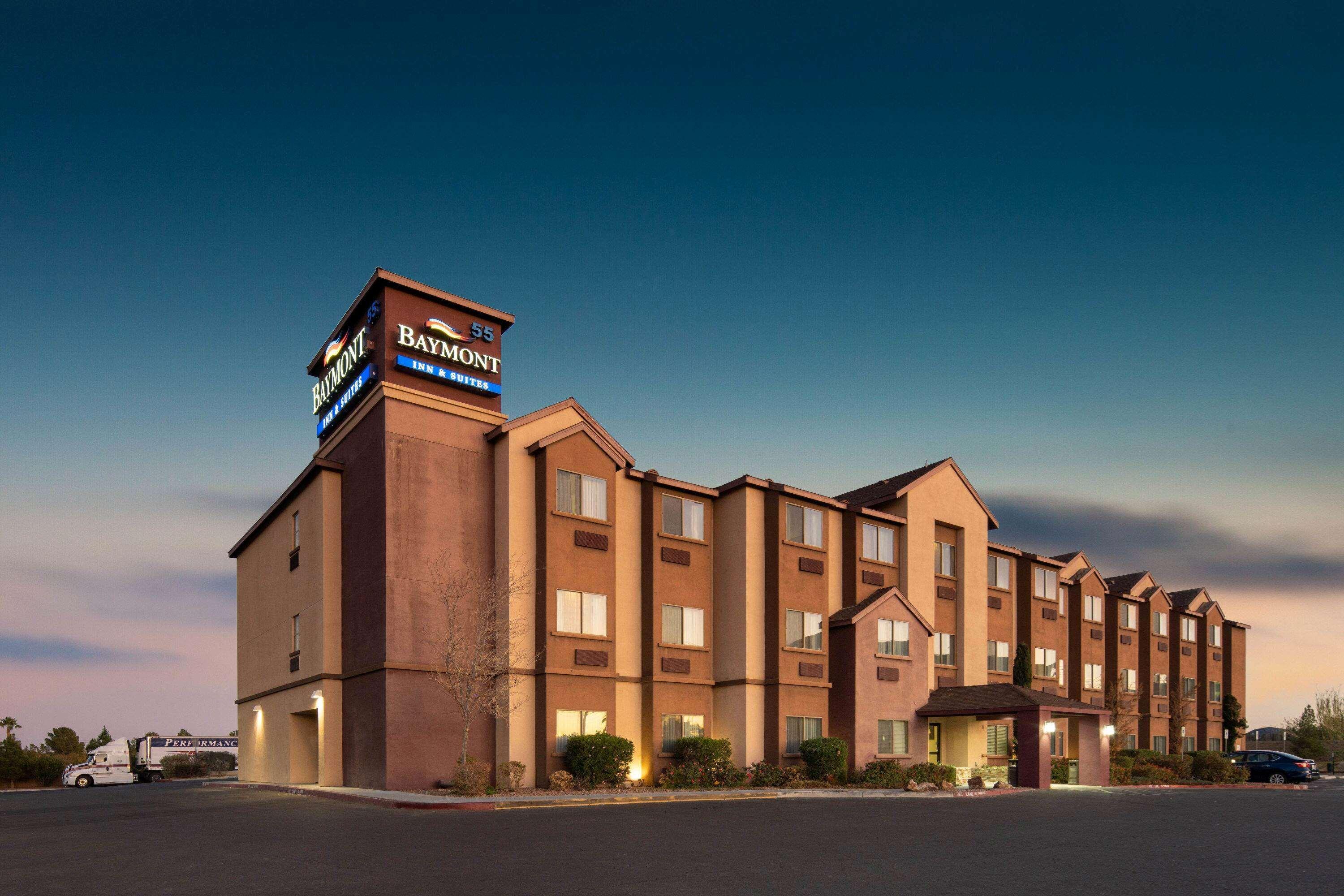 Baymont By Wyndham Las Vegas South Strip Екстериор снимка